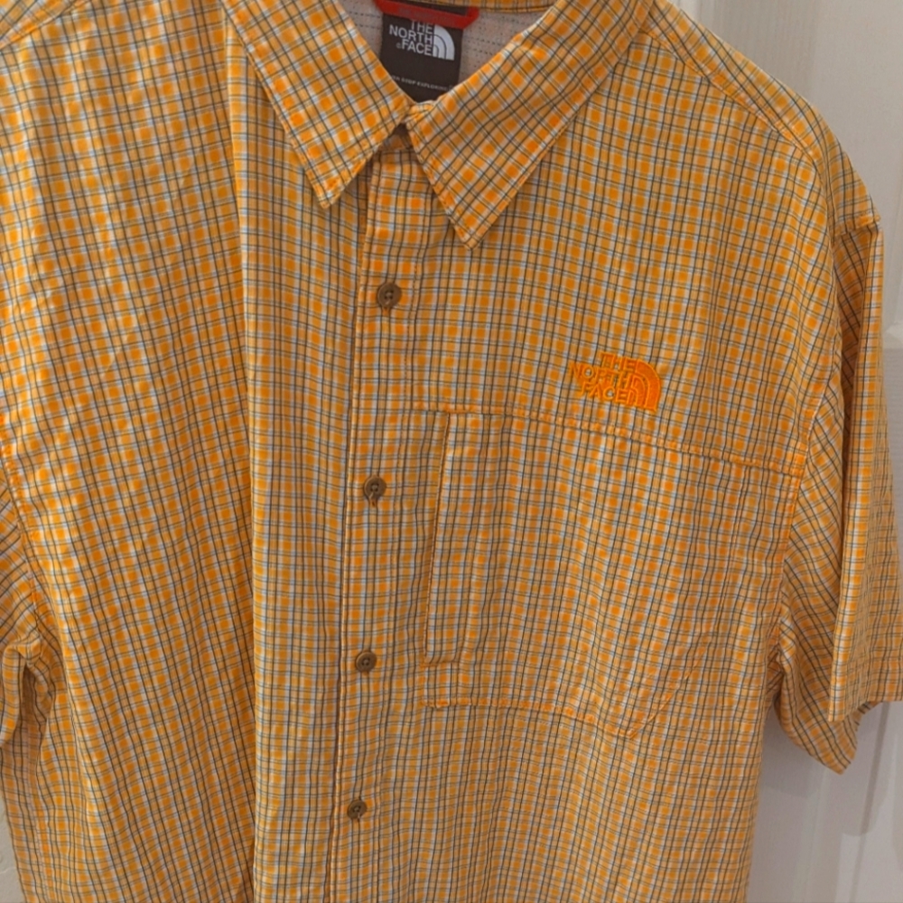 Northface button up short sleeve men's shirt